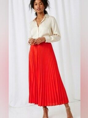 Twik ( Simons) Red Pleated Maxi Midi Skirt - Size Small (NWOT)